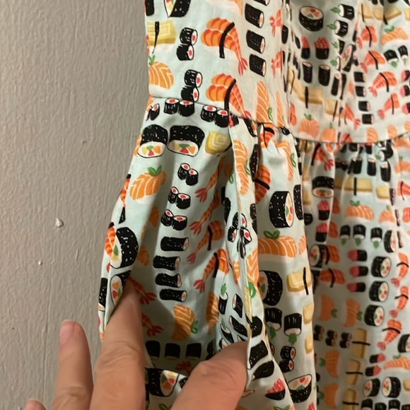 Rare in L - Sushi π£ print cotton A-line dress - EUC - Picture 6 of 9